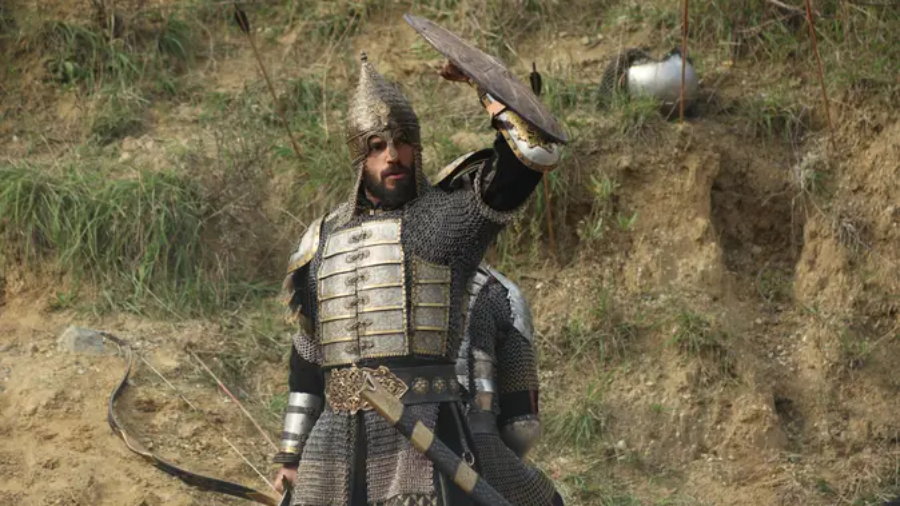 Sultan Mehmed leads his forces during the intense Pontus siege in Episode 60 of Mehmed: Fetihler Sultanı.